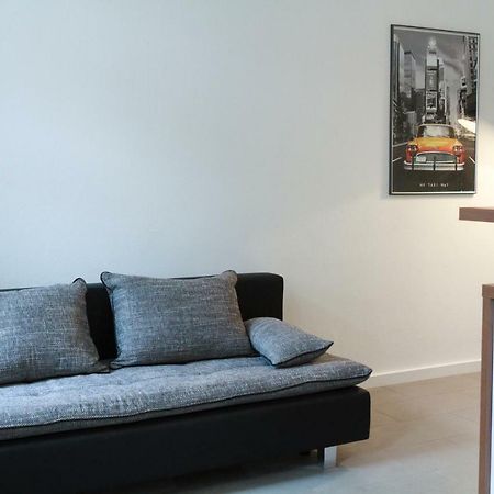 Trending Apartment Wina Bagian luar foto