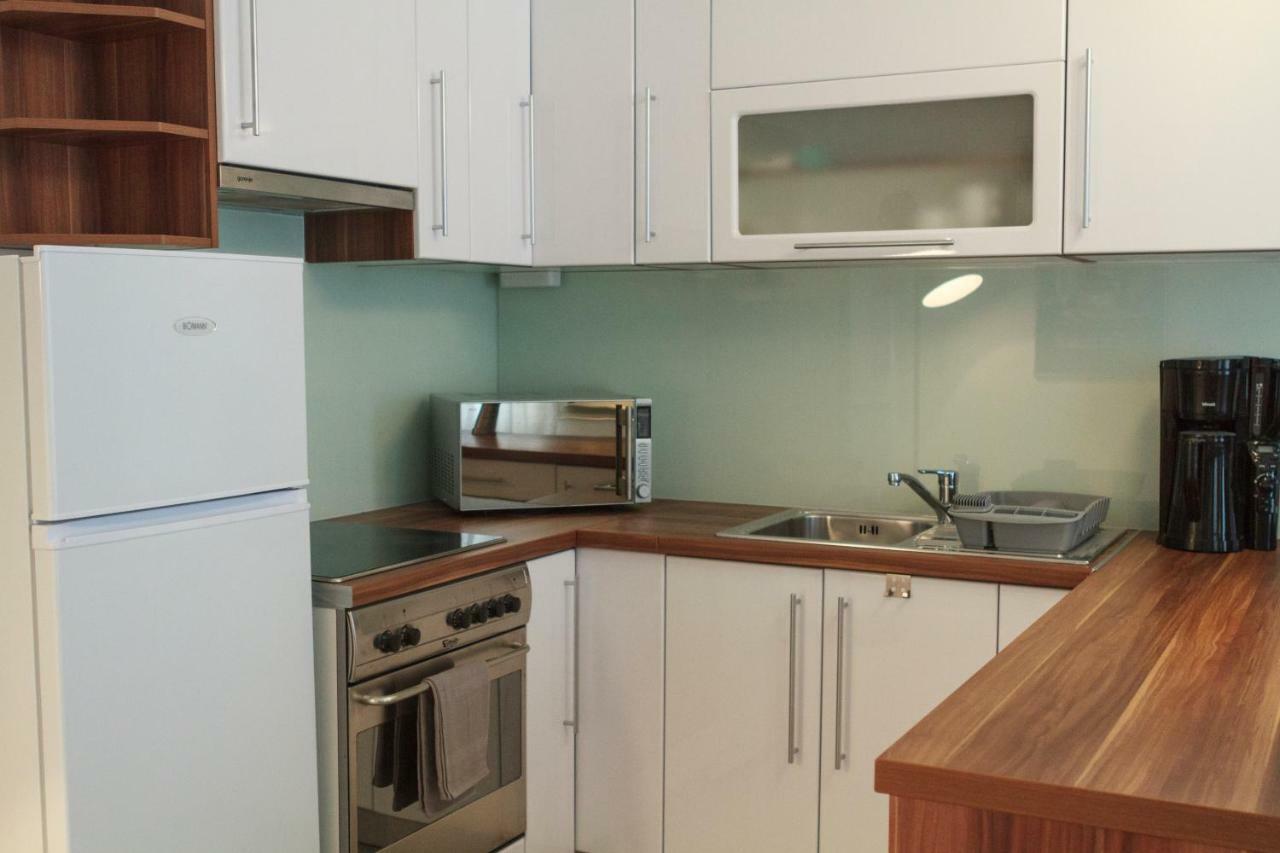 Trending Apartment Wina Bagian luar foto